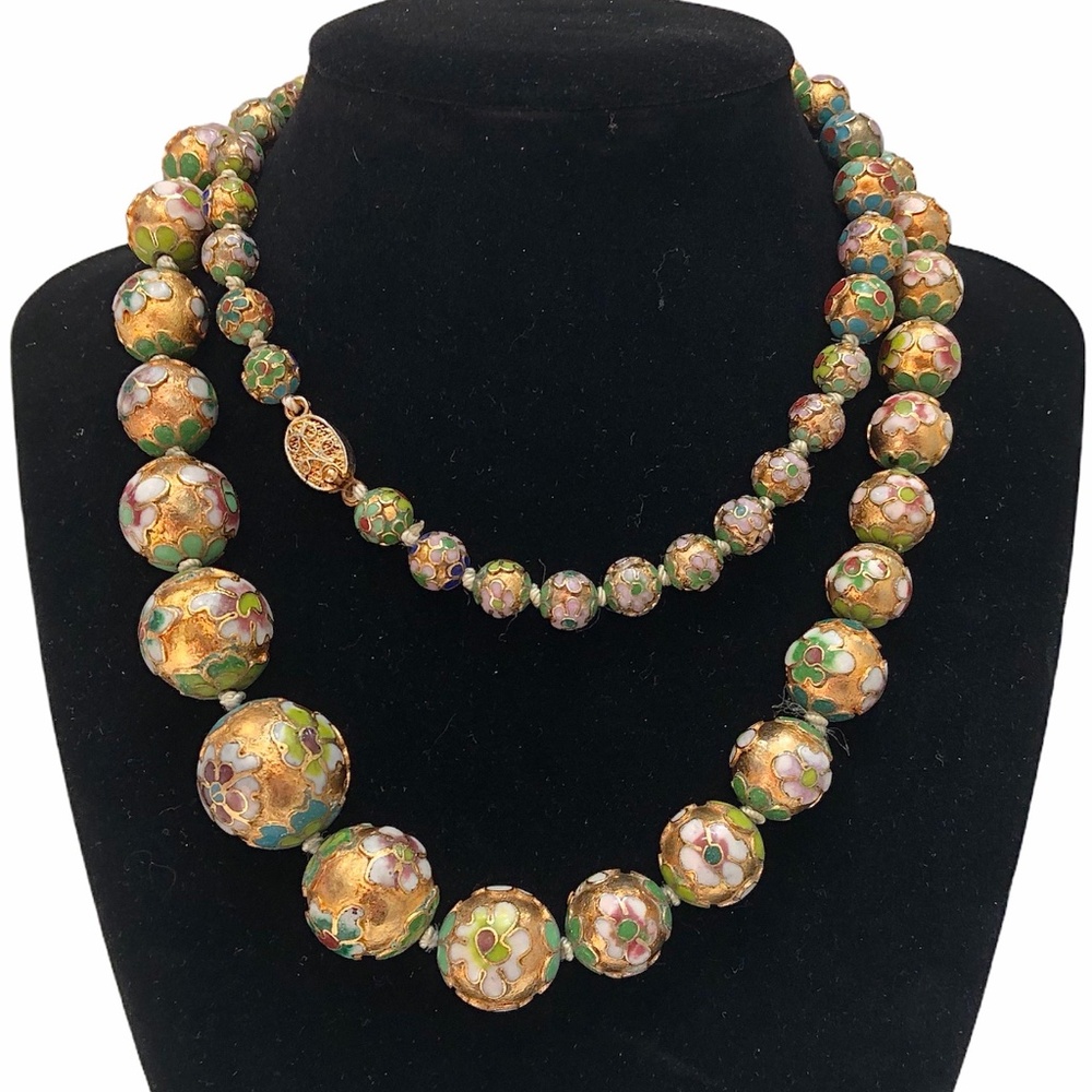 VINTAGE GRADUATED CLOISONNÉ BEAD NECKLACE 30.5" LONG